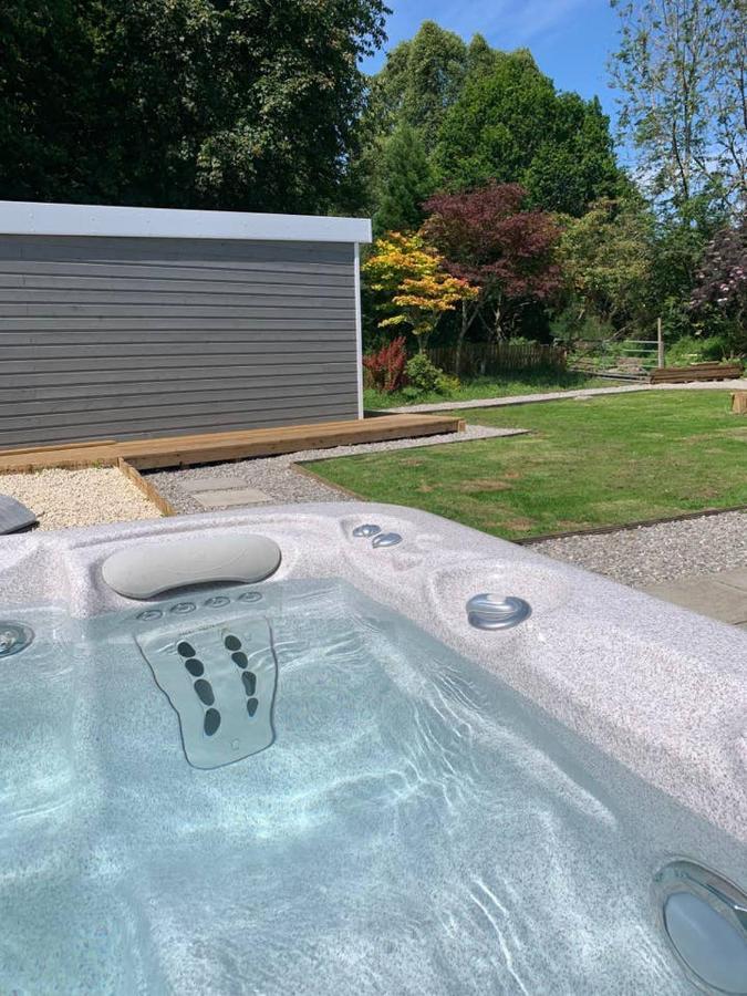 Highland Hottub Retreat, On Nc500 Villa Inverness Exteriör bild